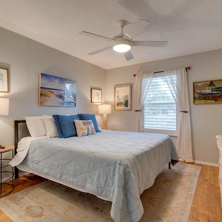 Waterfront Lake Travis Home With Pool Access! Point Venture Ngoại thất bức ảnh
