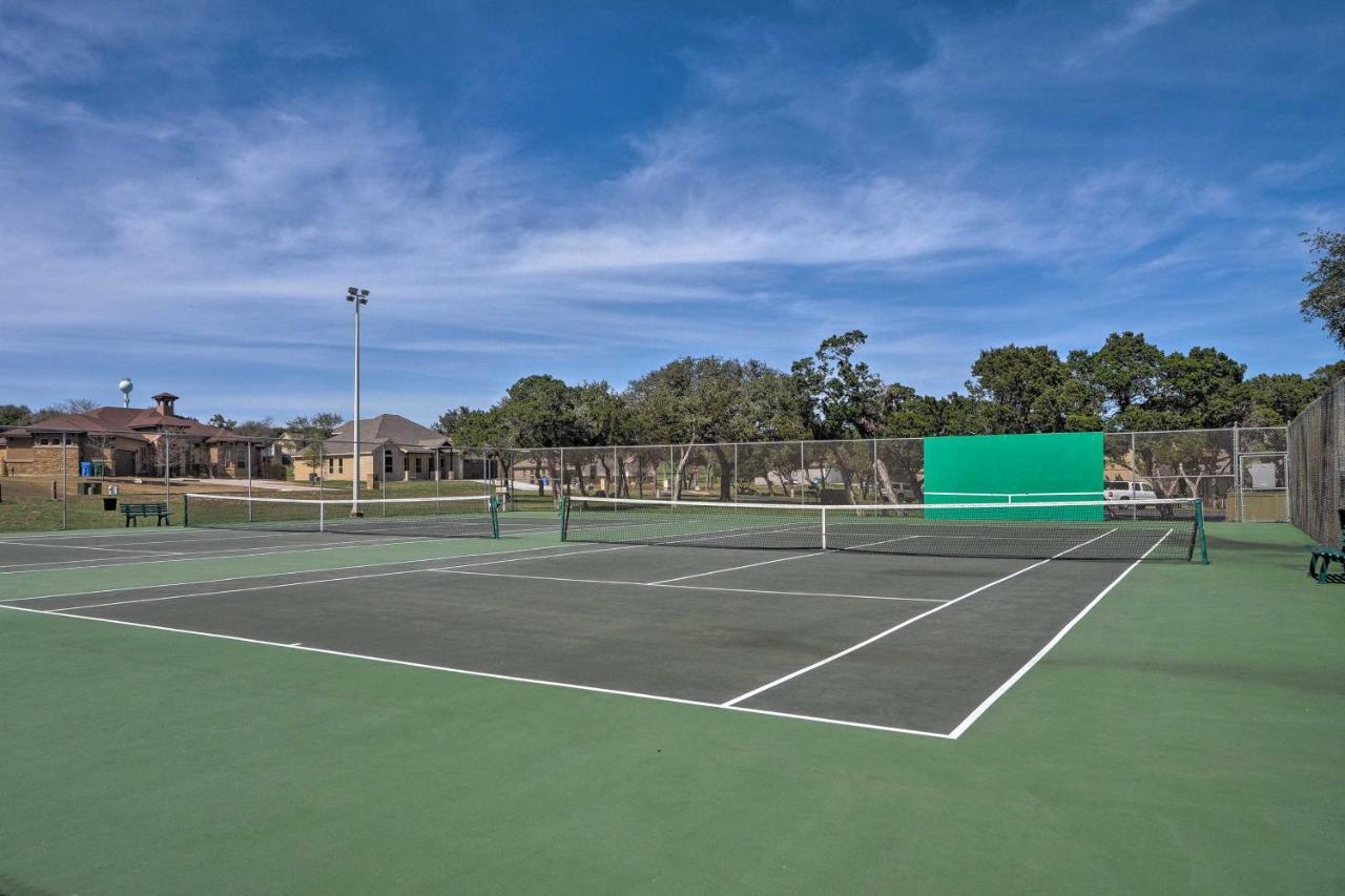 Waterfront Lake Travis Home With Pool Access! Point Venture Ngoại thất bức ảnh