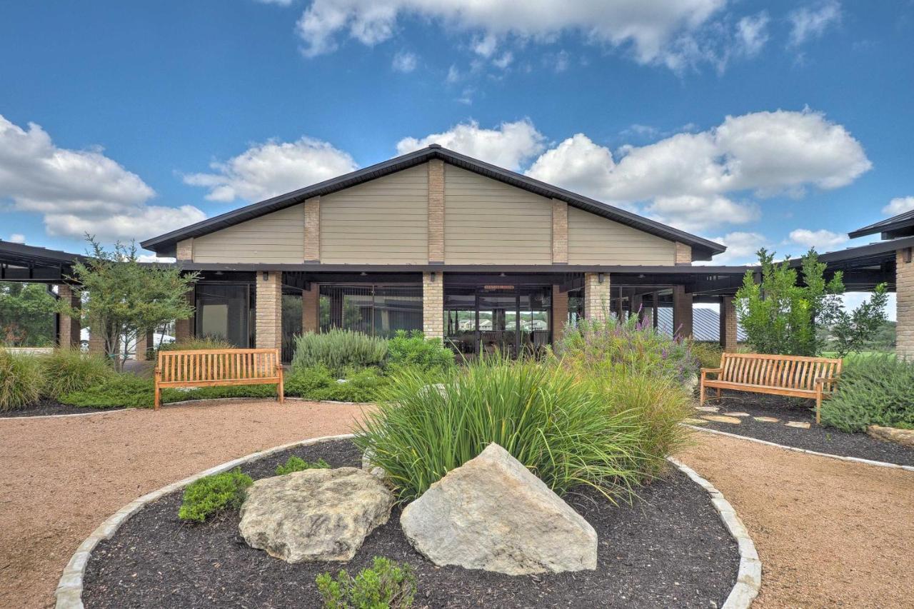 Waterfront Lake Travis Home With Pool Access! Point Venture Ngoại thất bức ảnh